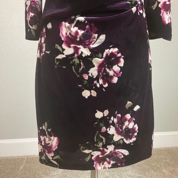 Vince Camuto Velvet Long Sleeve Floral Print Sheath Cocktail Dress Purple Size 8 - Picture 8 of 12